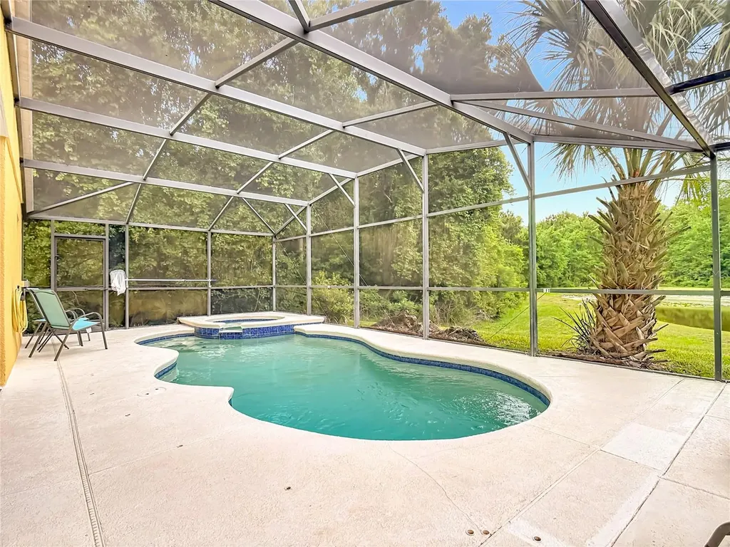 522 Sandy Ridge Drive Davenport FL 33896