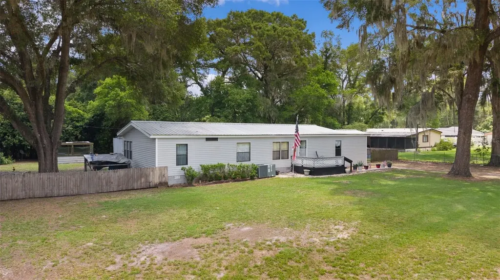 3394 SE 147th Place Summerfield FL 34491