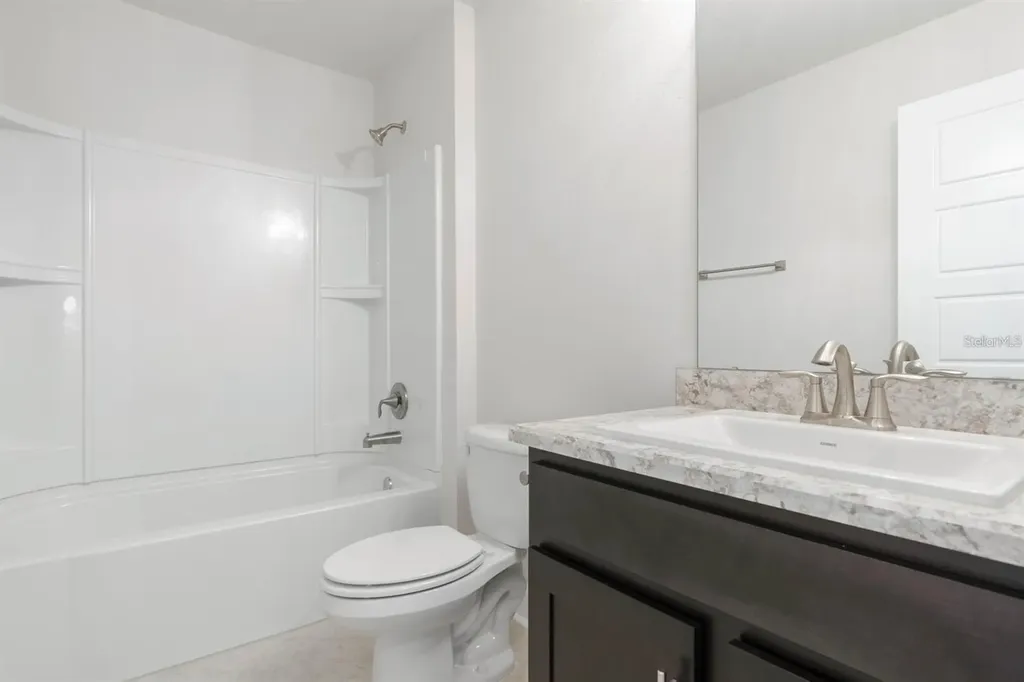 18 Renmont Place Palm Coast FL 32164