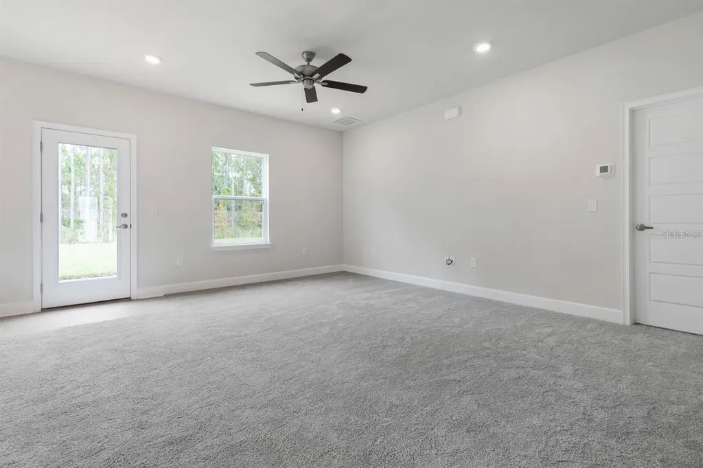 18 Renmont Place Palm Coast FL 32164