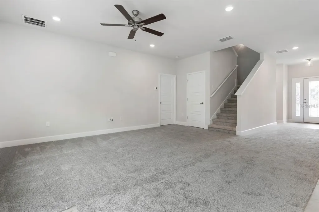 18 Renmont Place Palm Coast FL 32164