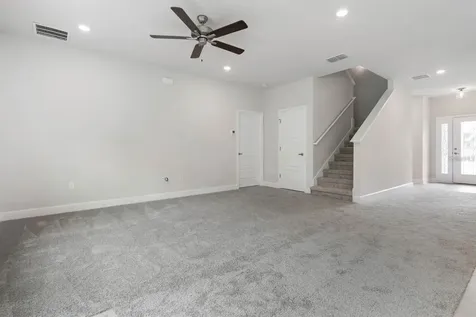 18 Renmont Place Palm Coast FL 32164