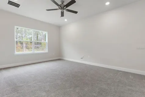 18 Renmont Place Palm Coast FL 32164
