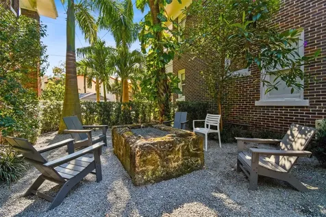 2113 W Southview Avenue Tampa FL 33606