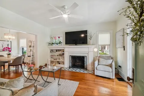 2113 W Southview Avenue Tampa FL 33606