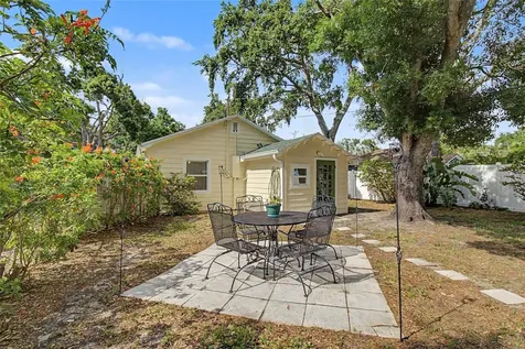 3936 3rd Avenue N St Petersburg FL 33713