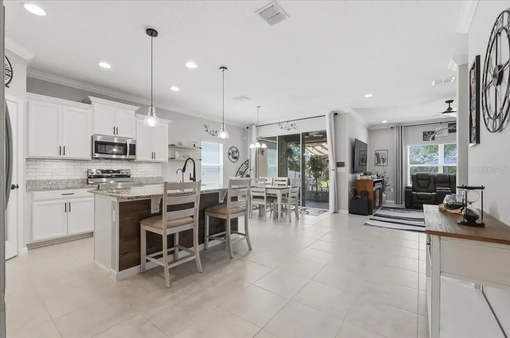 333 Meadow Pointe Drive Haines City FL 33844