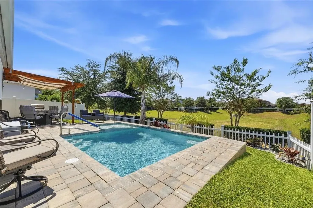 333 Meadow Pointe Drive Haines City FL 33844
