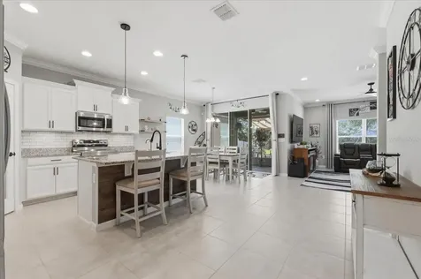 333 Meadow Pointe Drive Haines City FL 33844