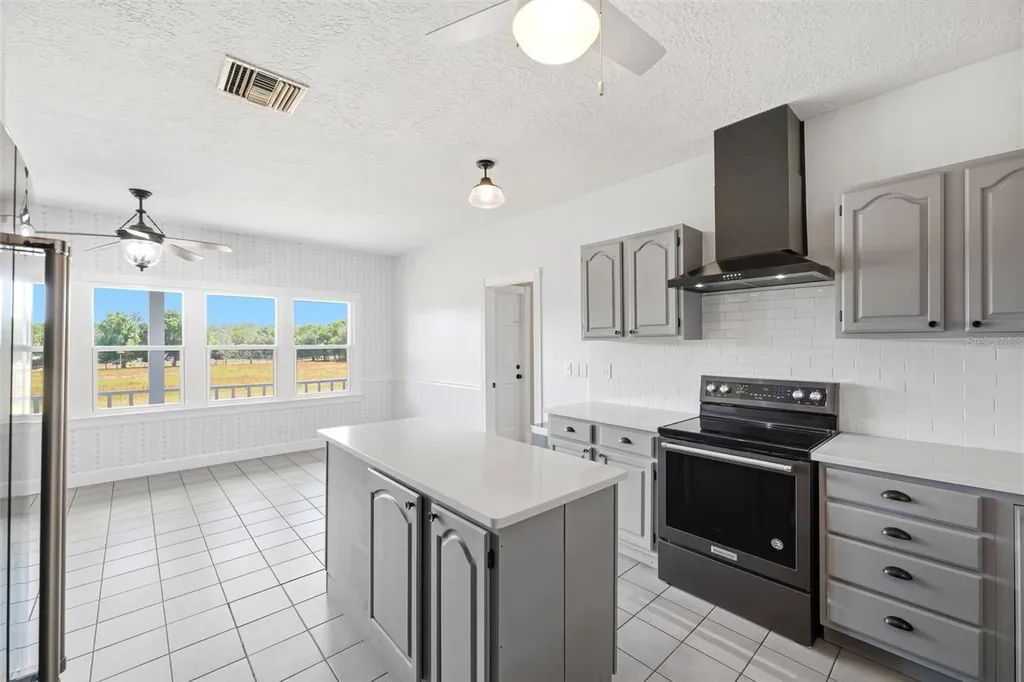 35600 Blanton Road Dade City FL 33523