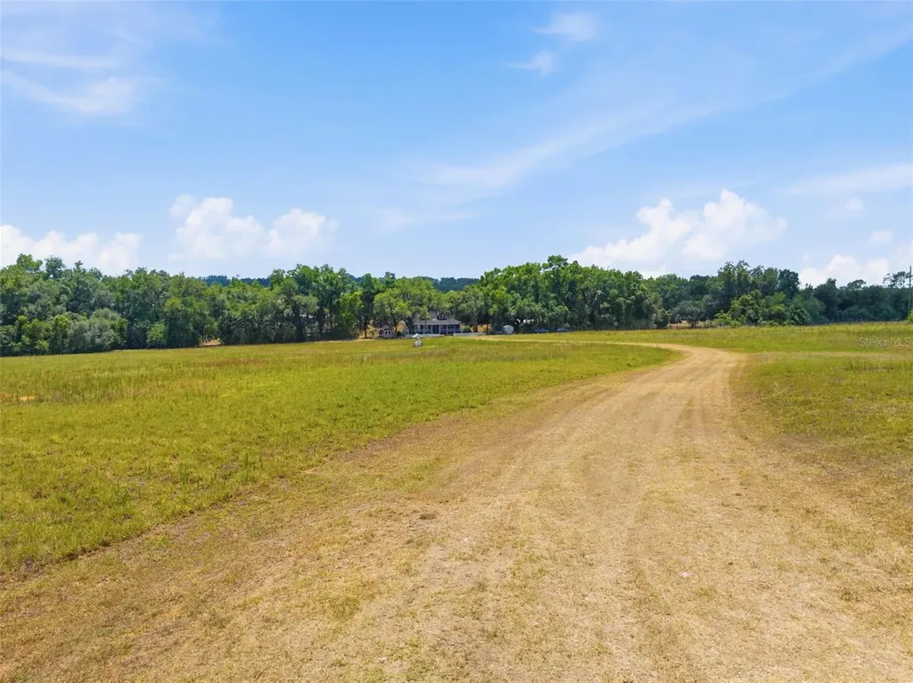 35600 Blanton Road Dade City FL 33523