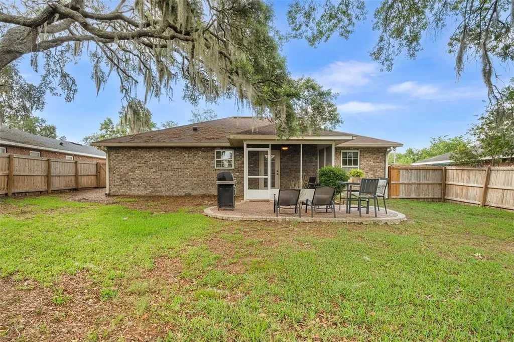 25137 SW 18th Avenue Newberry FL 32669