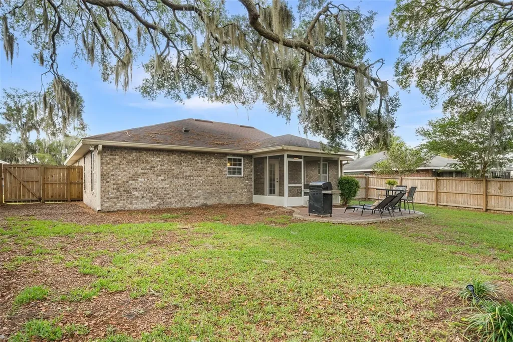 25137 SW 18th Avenue Newberry FL 32669