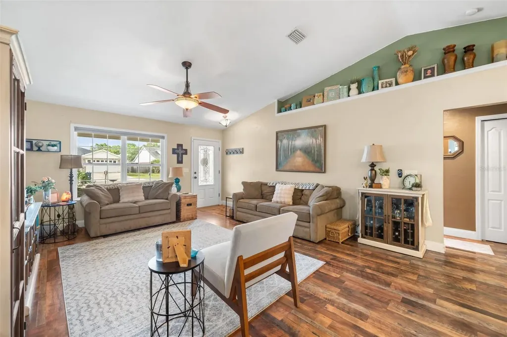 25137 SW 18th Avenue Newberry FL 32669