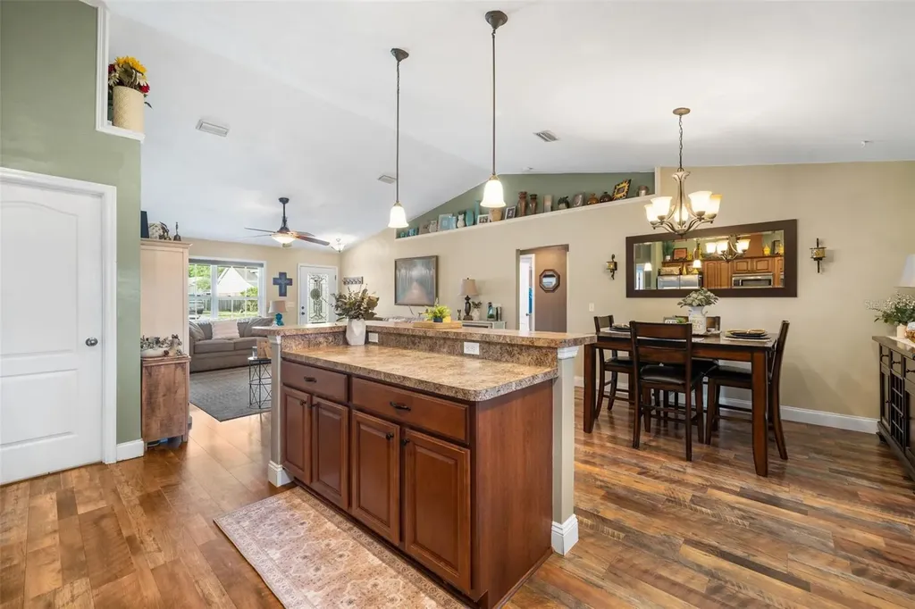 25137 SW 18th Avenue Newberry FL 32669