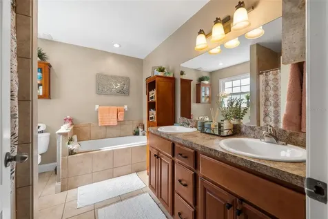 25137 SW 18th Avenue Newberry FL 32669