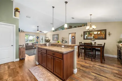 25137 SW 18th Avenue Newberry FL 32669