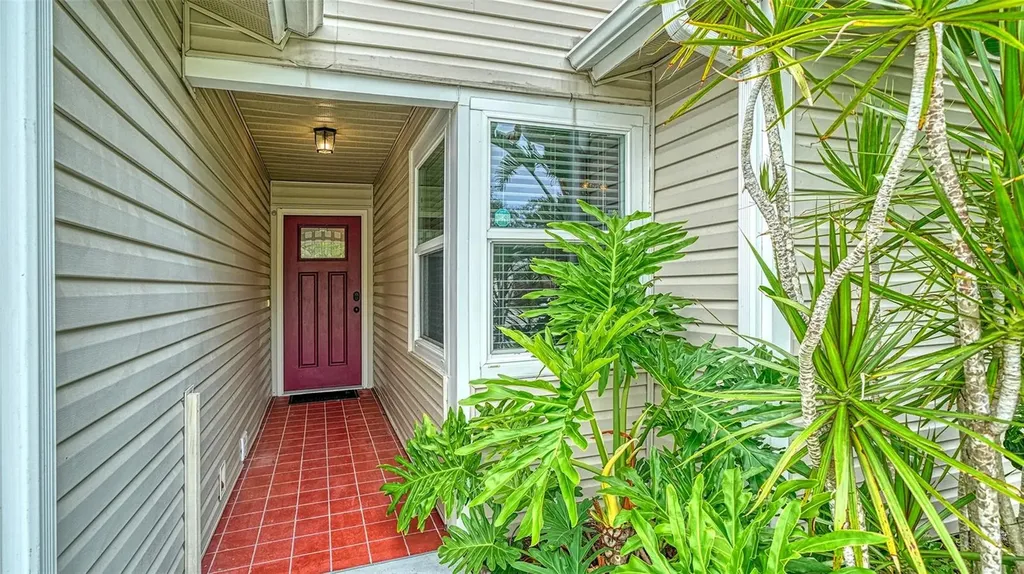 361 Bearded Oaks Circle Sarasota FL 34232
