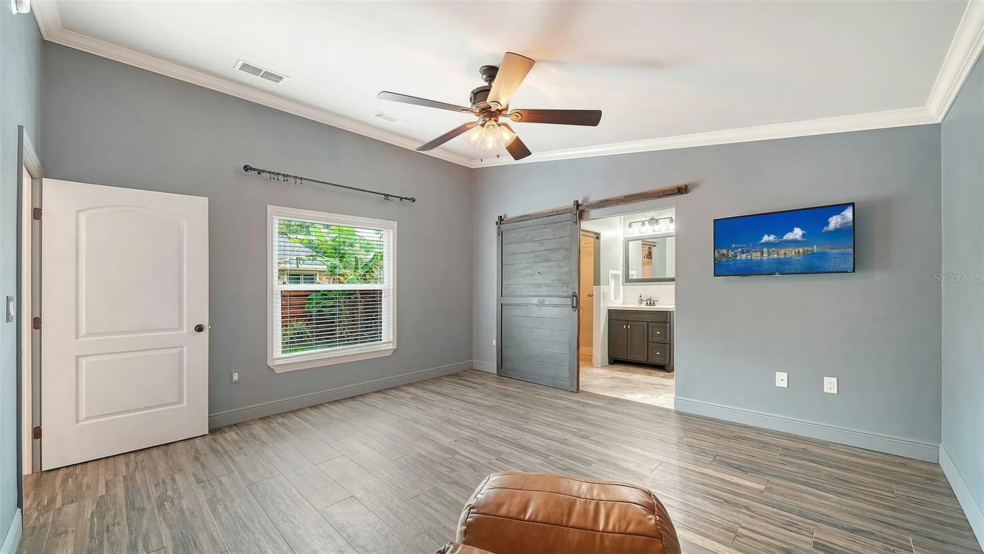 361 Bearded Oaks Circle Sarasota FL 34232