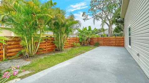 361 Bearded Oaks Circle Sarasota FL 34232