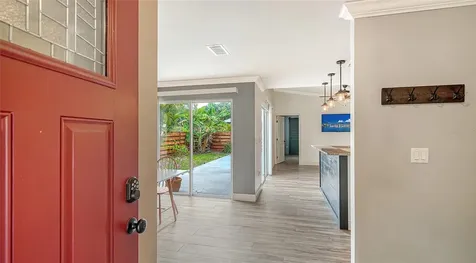 361 Bearded Oaks Circle Sarasota FL 34232