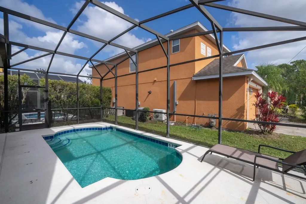 2625 Santosh Cove Kissimmee FL 34746