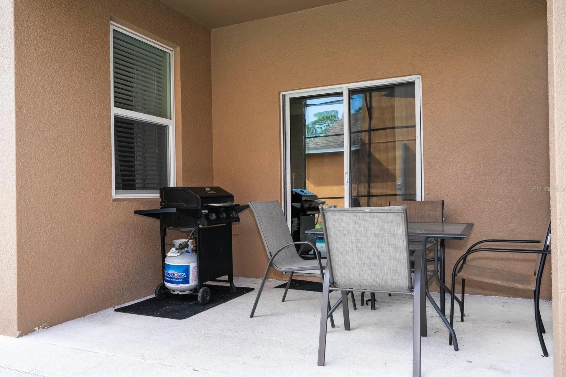 2625 Santosh Cove Kissimmee FL 34746