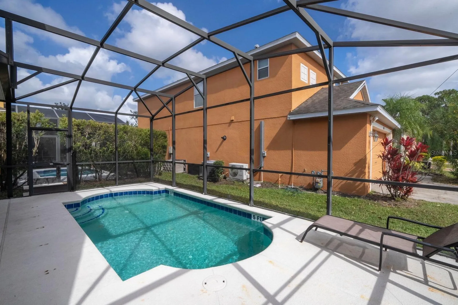 2625 Santosh Cove Kissimmee FL 34746