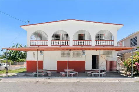 638 Calle B Com. Serrano Juana Diaz PR 00795