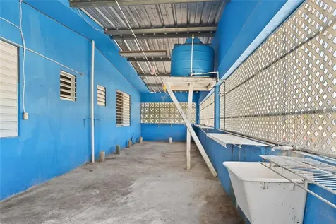 638 Calle B Com. Serrano Juana Diaz PR 00795