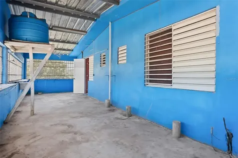 638 Calle B Com. Serrano Juana Diaz PR 00795