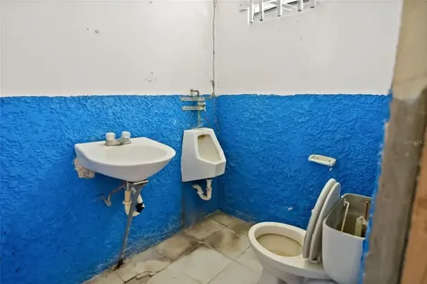 638 Calle B Com. Serrano Juana Diaz PR 00795