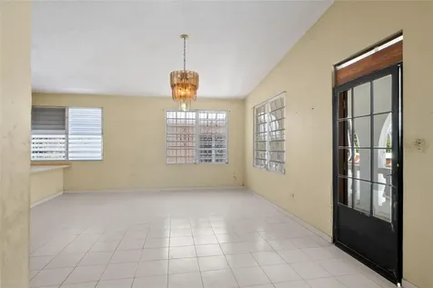 638 Calle B Com. Serrano Juana Diaz PR 00795