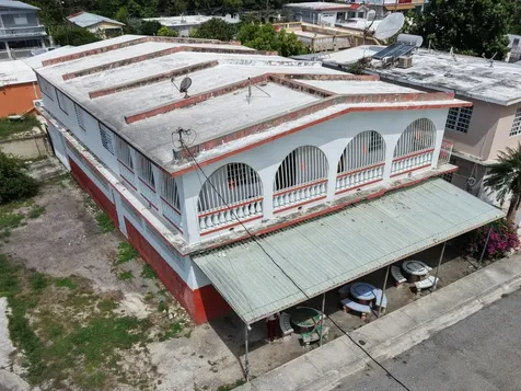 638 Calle B Com. Serrano Juana Diaz PR 00795