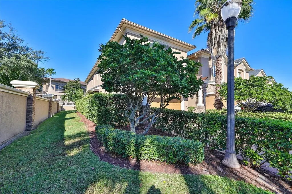602 Saxony Boulevard St Petersburg FL 33716