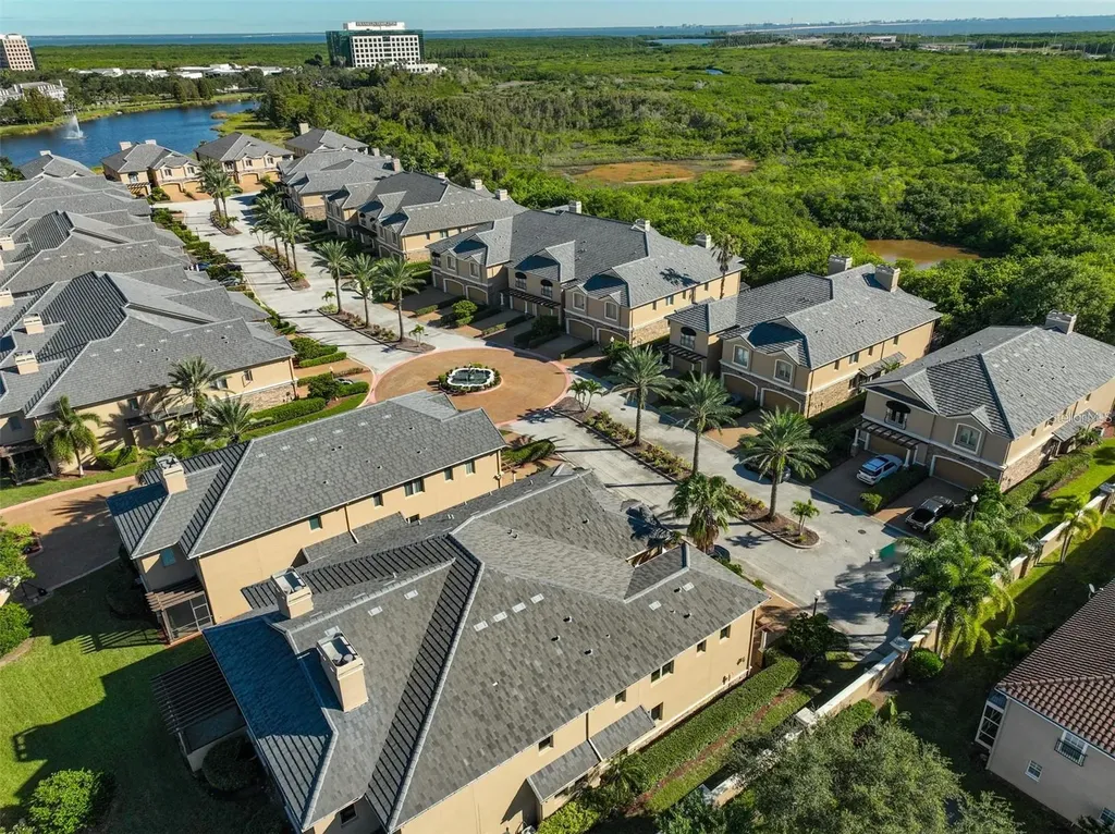 602 Saxony Boulevard St Petersburg FL 33716