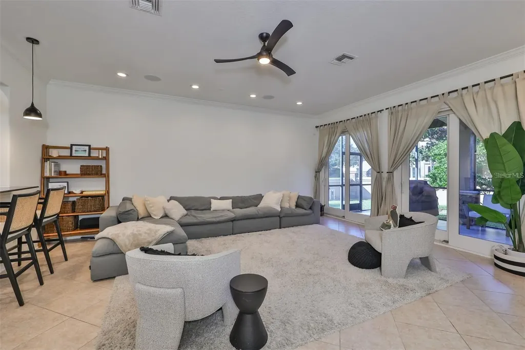 602 Saxony Boulevard St Petersburg FL 33716