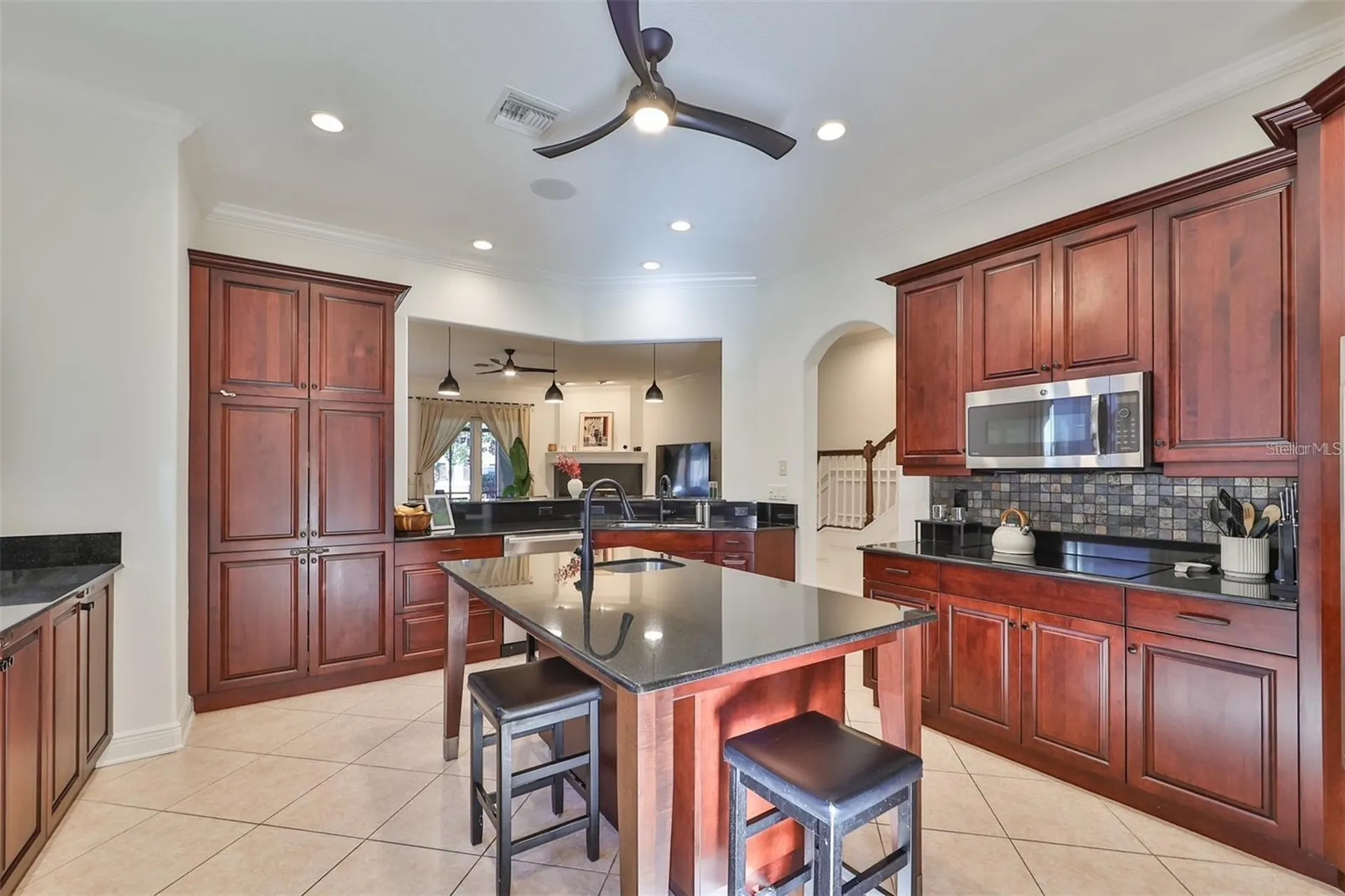 602 Saxony Boulevard St Petersburg FL 33716