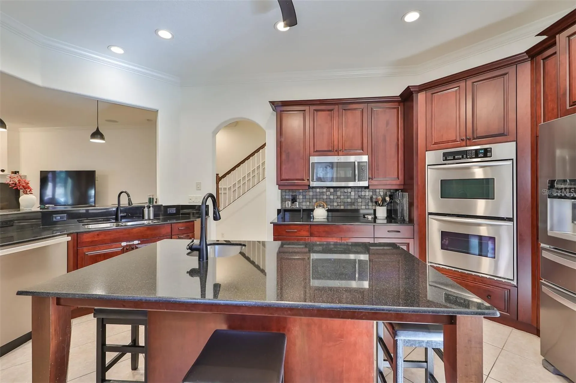 602 Saxony Boulevard St Petersburg FL 33716