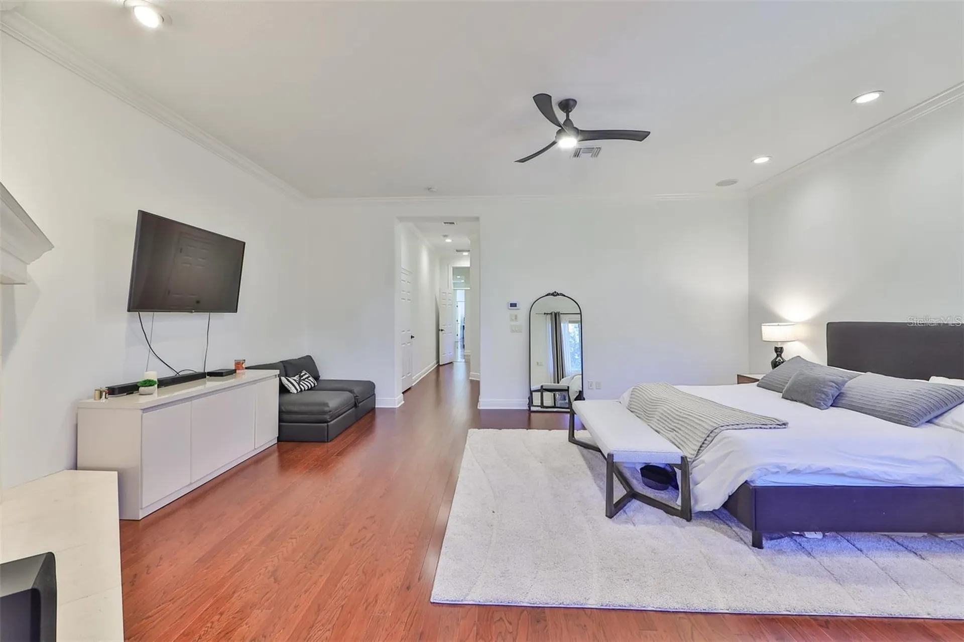602 Saxony Boulevard St Petersburg FL 33716