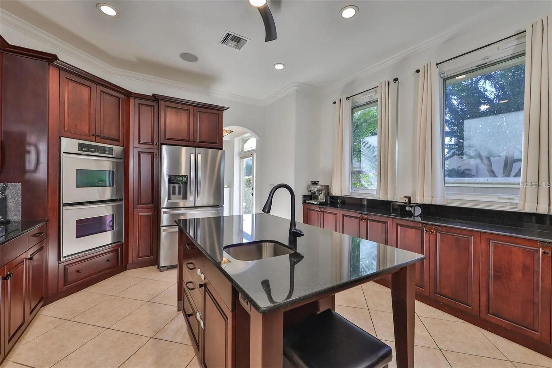 602 Saxony Boulevard St Petersburg FL 33716