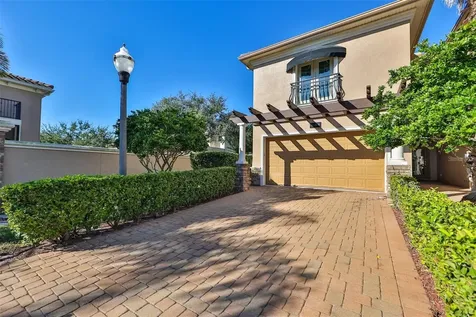602 Saxony Boulevard St Petersburg FL 33716