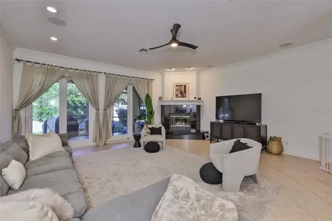 602 Saxony Boulevard St Petersburg FL 33716
