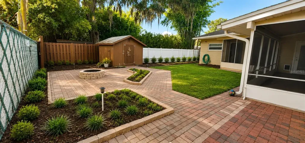 1215 E Lakeshore Boulevard St Cloud FL 34769