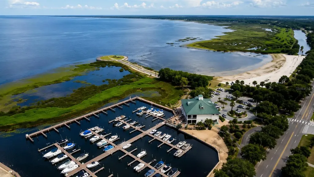 1215 E Lakeshore Boulevard St Cloud FL 34769