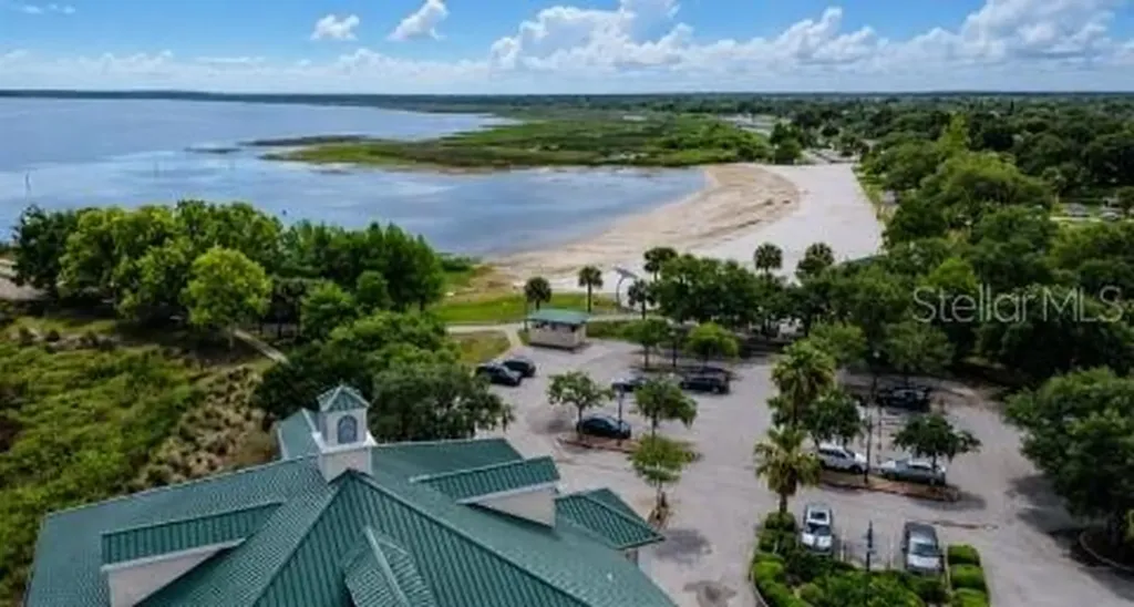 1215 E Lakeshore Boulevard St Cloud FL 34769