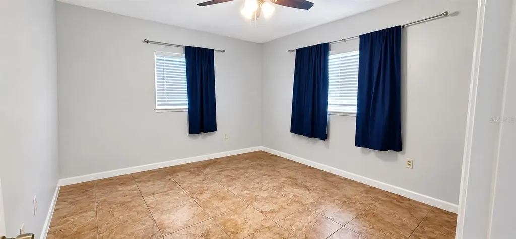 1215 E Lakeshore Boulevard St Cloud FL 34769