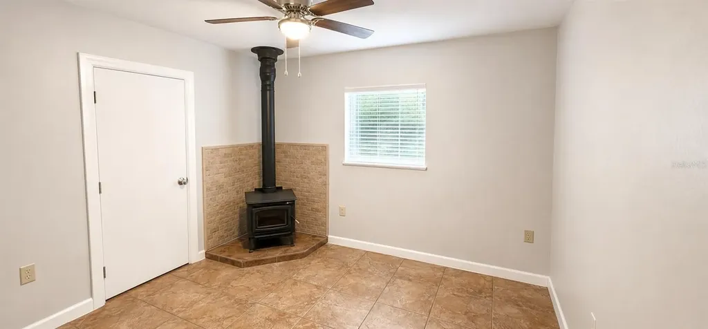 1215 E Lakeshore Boulevard St Cloud FL 34769