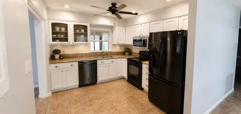 1215 E Lakeshore Boulevard St Cloud FL 34769