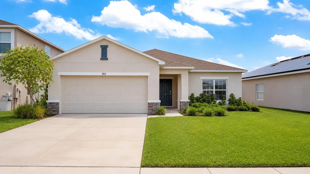 285 White Heron Way St Cloud FL 34772